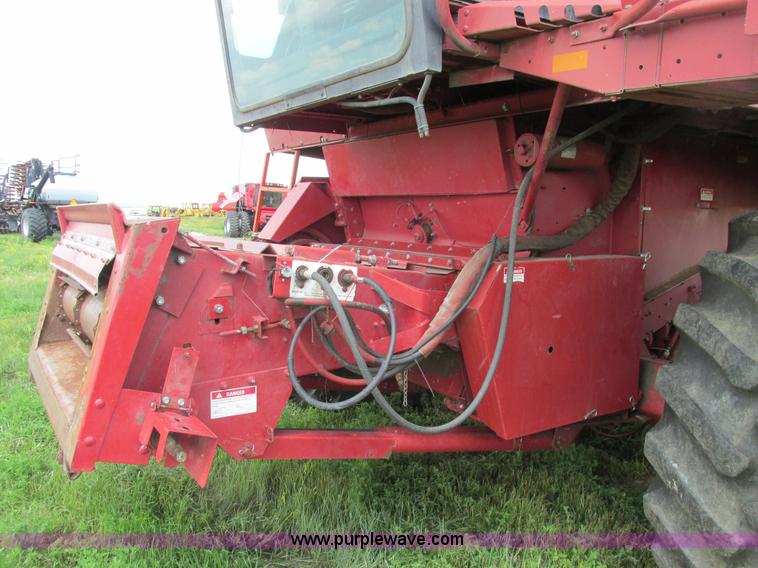 image for item A8726 1994 Case IH 1688 combine