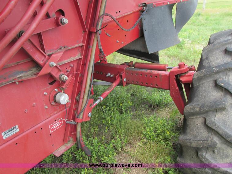 image for item A8726 1994 Case IH 1688 combine