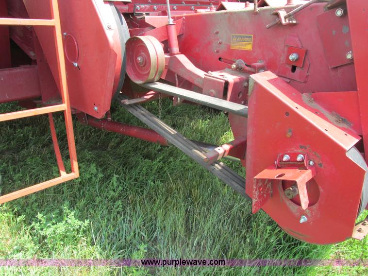 image for item A8726 1994 Case IH 1688 combine