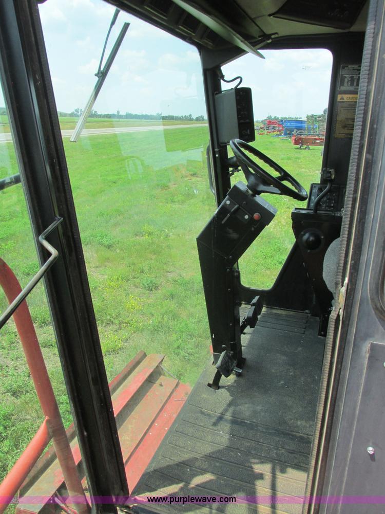 image for item A8726 1994 Case IH 1688 combine