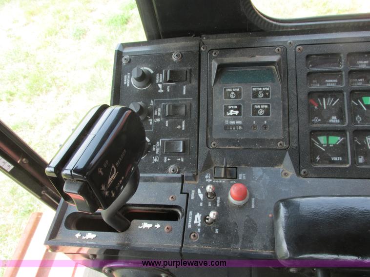 image for item A8726 1994 Case IH 1688 combine