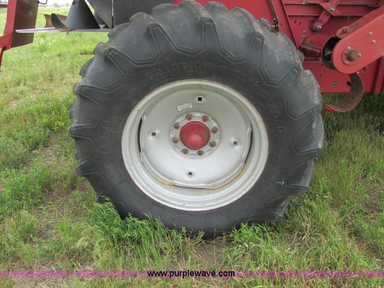 image for item A8726 1994 Case IH 1688 combine