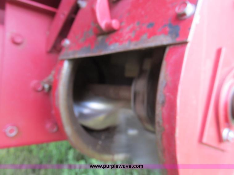 image for item A8726 1994 Case IH 1688 combine