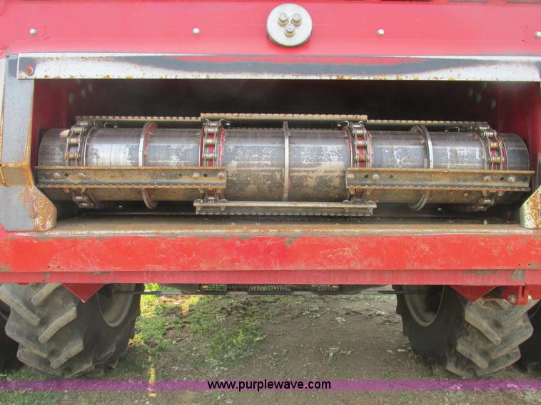 image for item A8727 2011 Case IH 7120 combine