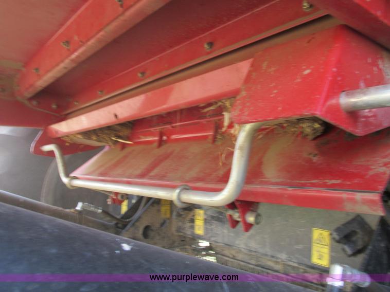 image for item A8727 2011 Case IH 7120 combine