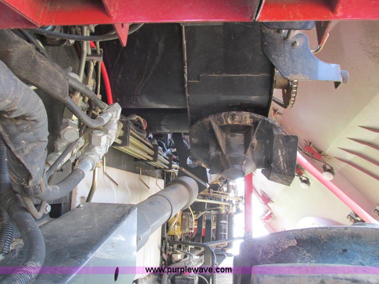 image for item A8727 2011 Case IH 7120 combine