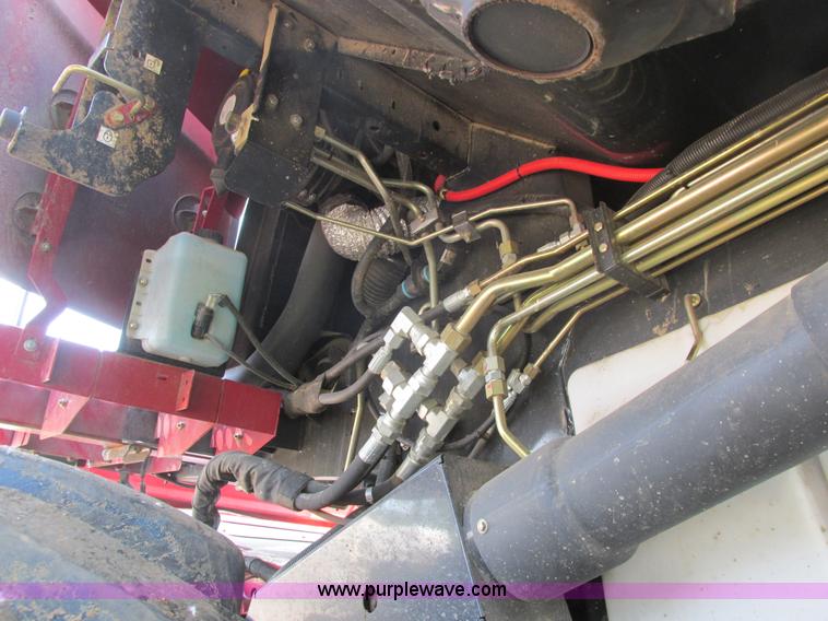 image for item A8727 2011 Case IH 7120 combine