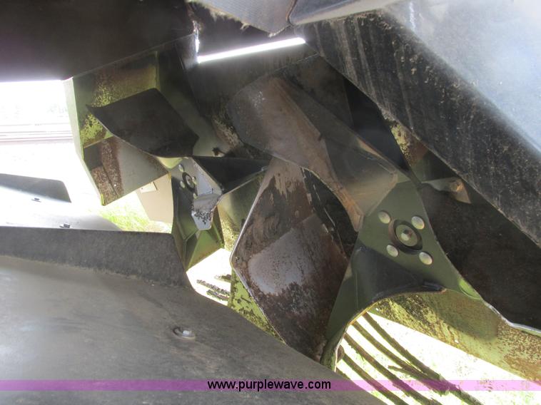 image for item A8727 2011 Case IH 7120 combine