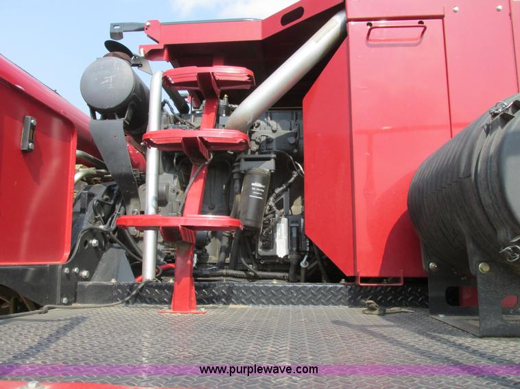 image for item A8727 2011 Case IH 7120 combine