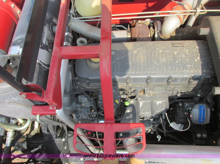 image for item A8727 2011 Case IH 7120 combine