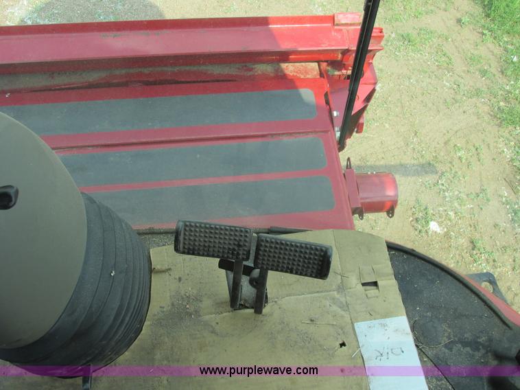 image for item A8727 2011 Case IH 7120 combine