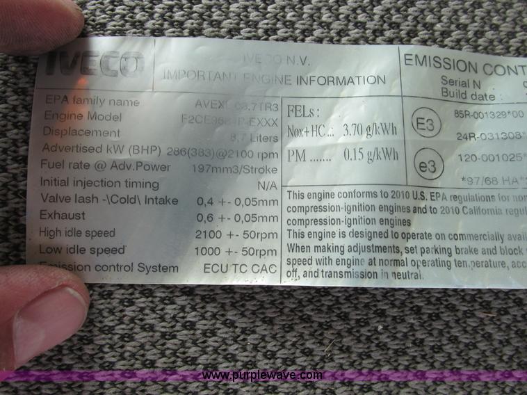 image for item A8727 2011 Case IH 7120 combine