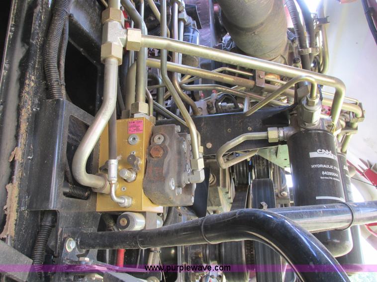 image for item A8727 2011 Case IH 7120 combine