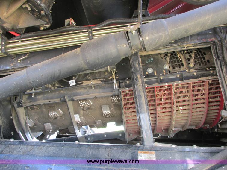 image for item A8727 2011 Case IH 7120 combine