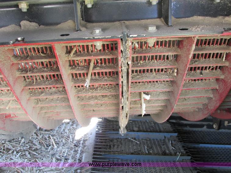 image for item A8727 2011 Case IH 7120 combine