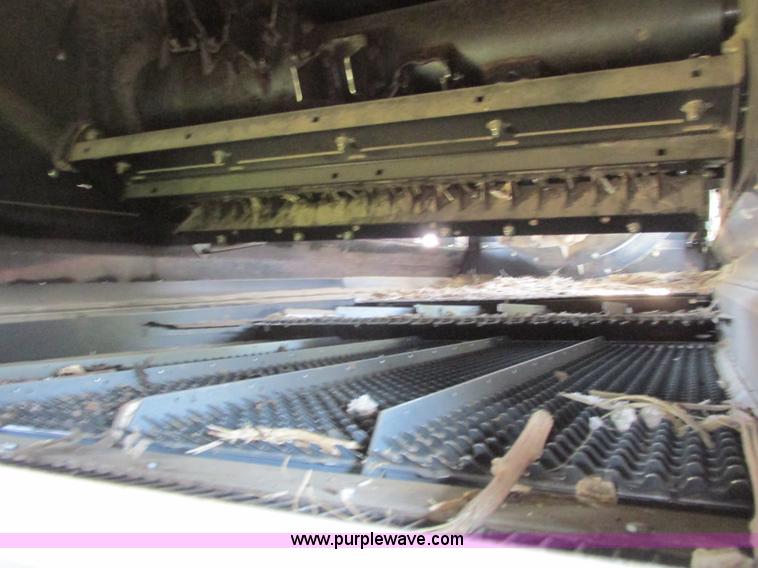 image for item A8727 2011 Case IH 7120 combine