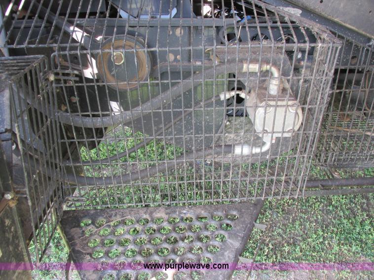 image for item A8727 2011 Case IH 7120 combine