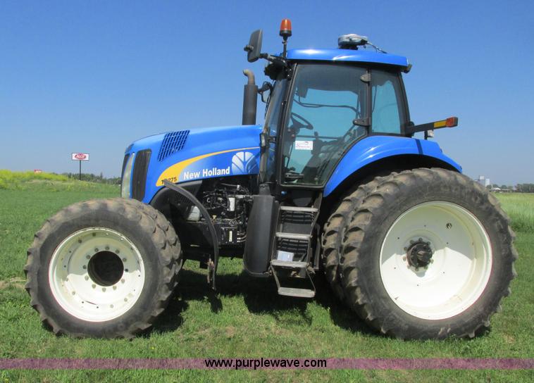 image for item A8729 2006 New Holland TG275 MFWD tractor