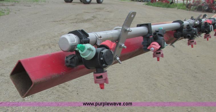 image for item A8731 2004 Miller Nitro 2200T self-propelled sprayer