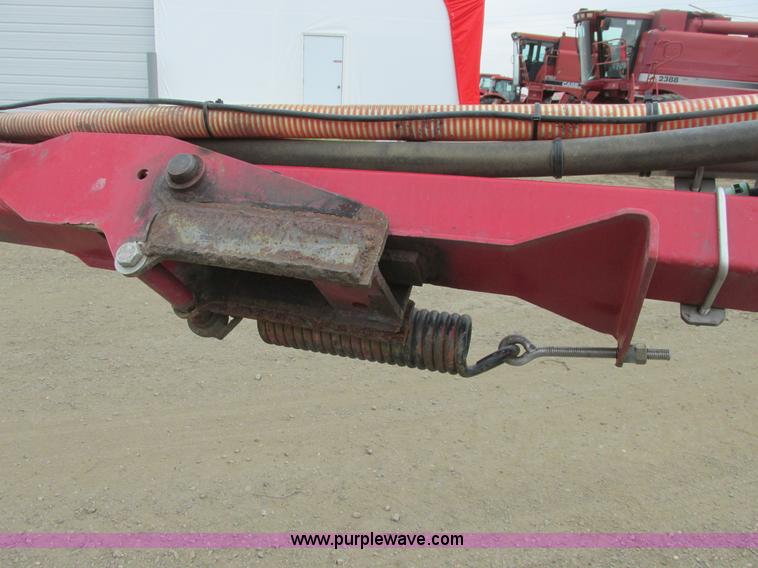 image for item A8731 2004 Miller Nitro 2200T self-propelled sprayer