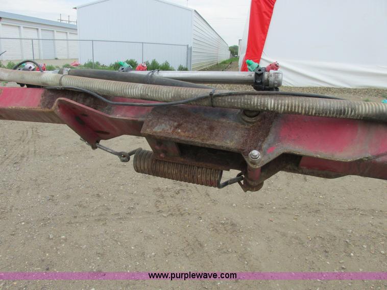 image for item A8731 2004 Miller Nitro 2200T self-propelled sprayer