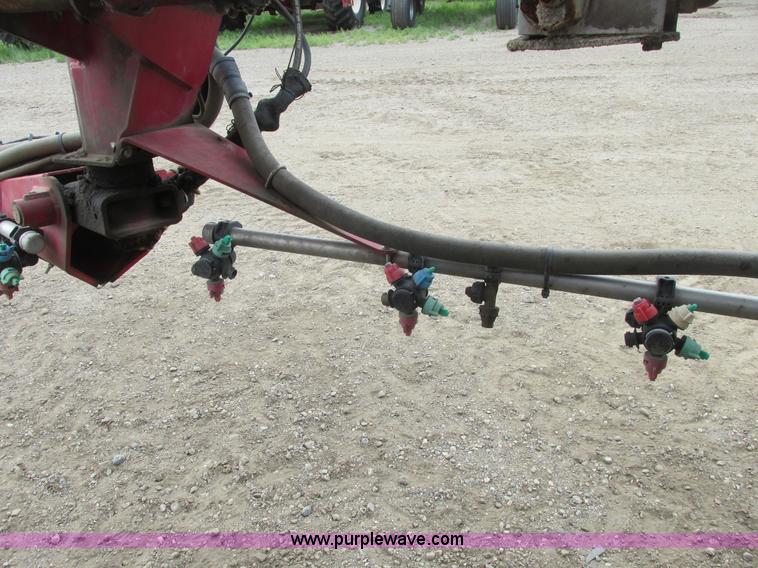 image for item A8731 2004 Miller Nitro 2200T self-propelled sprayer