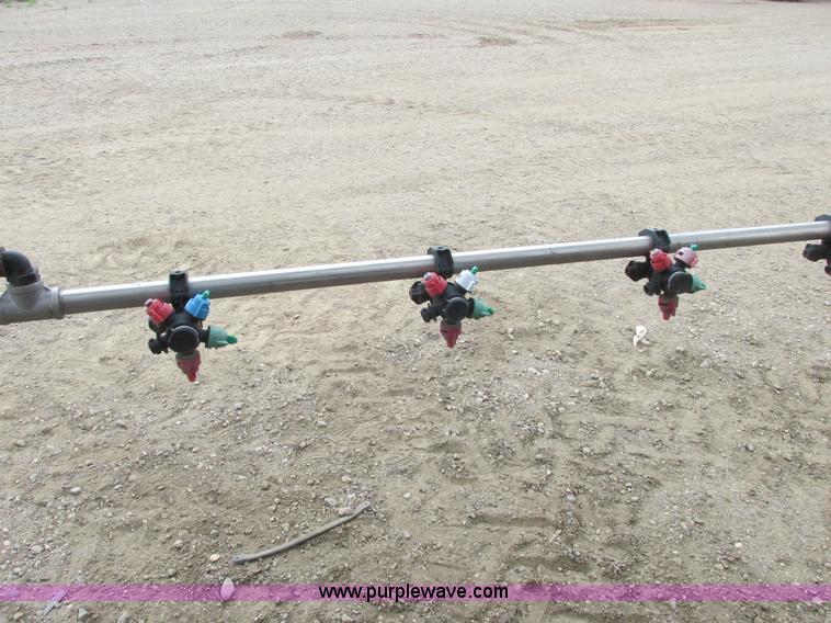 image for item A8731 2004 Miller Nitro 2200T self-propelled sprayer