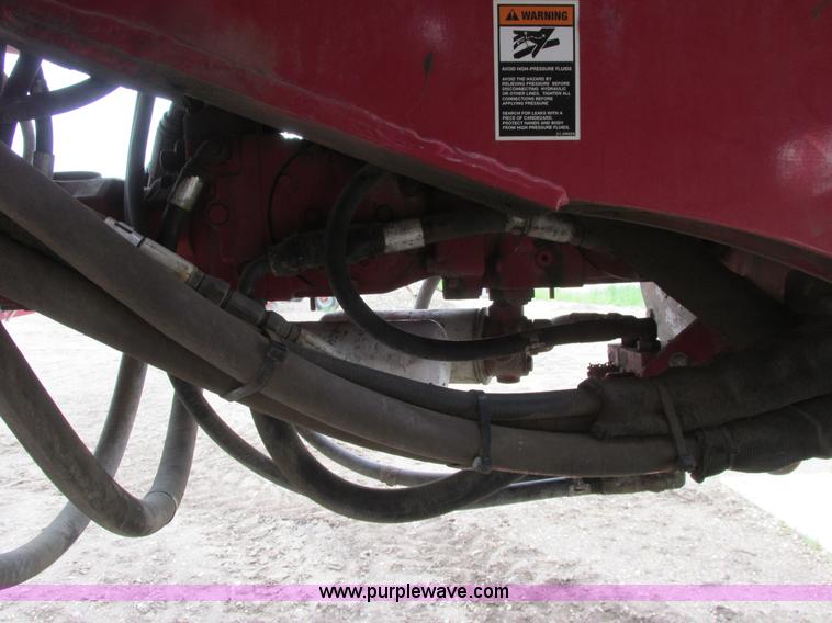 image for item A8731 2004 Miller Nitro 2200T self-propelled sprayer