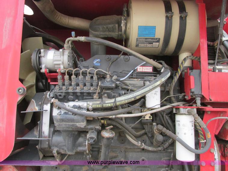 image for item A8731 2004 Miller Nitro 2200T self-propelled sprayer