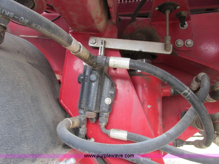 image for item A8731 2004 Miller Nitro 2200T self-propelled sprayer