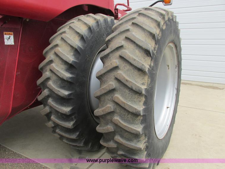 image for item A8732 1998 Case IH 2388 RWA combine