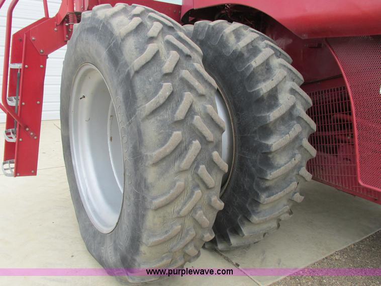 image for item A8732 1998 Case IH 2388 RWA combine