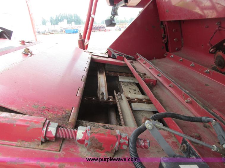 image for item A8732 1998 Case IH 2388 RWA combine