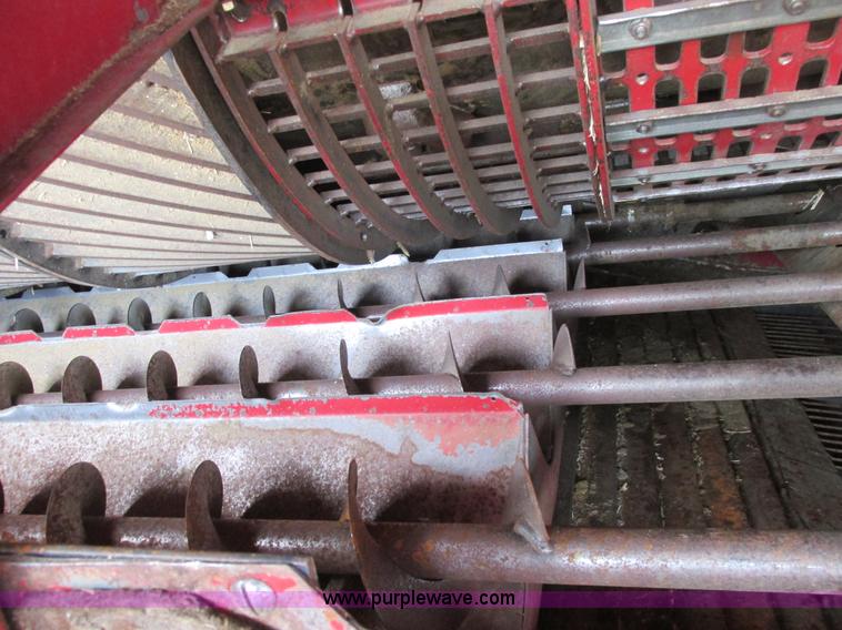 image for item A8732 1998 Case IH 2388 RWA combine