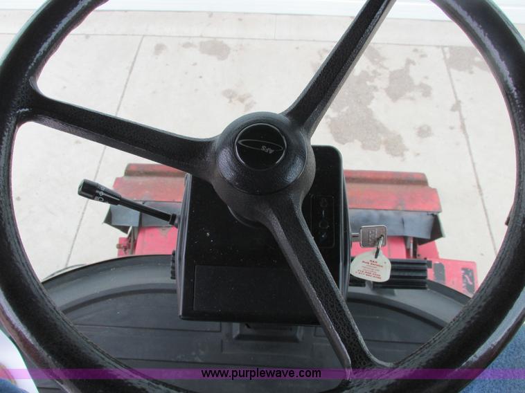 image for item A8732 1998 Case IH 2388 RWA combine