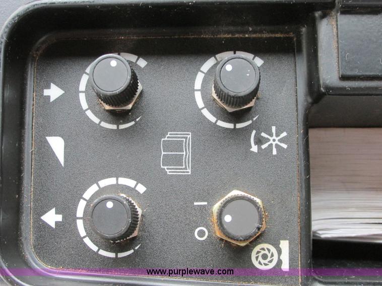 image for item A8732 1998 Case IH 2388 RWA combine