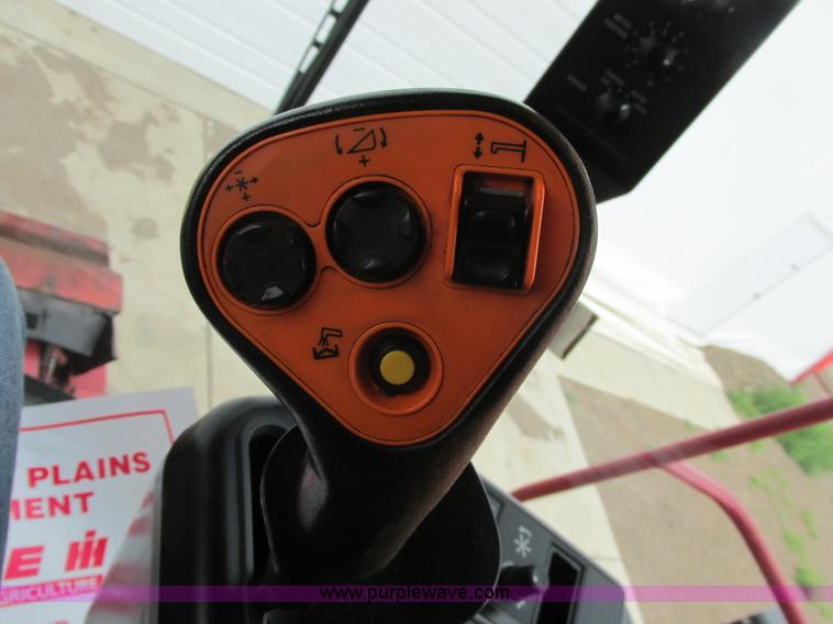 image for item A8732 1998 Case IH 2388 RWA combine