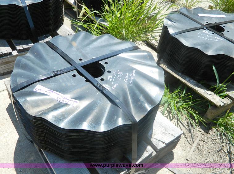 image for item AD9762 (23) 20 5/16" coulter blades