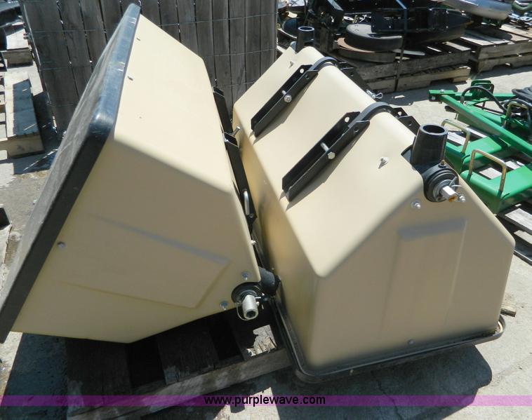image for item AD9772 (2) hoppers