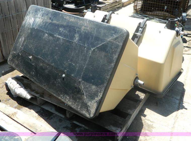 image for item AD9772 (2) hoppers