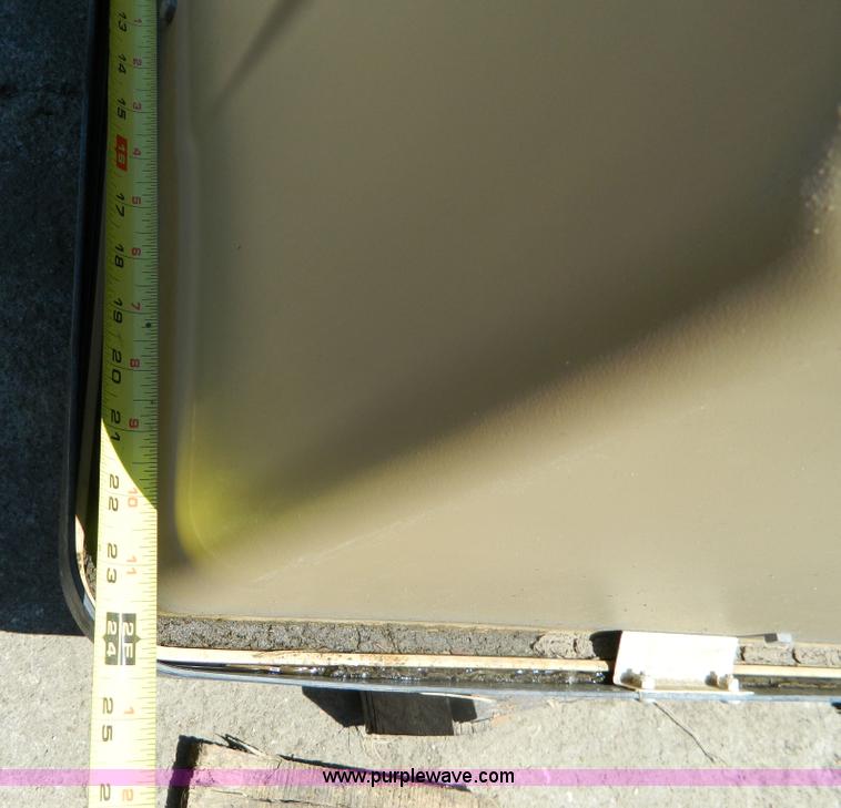 image for item AD9772 (2) hoppers