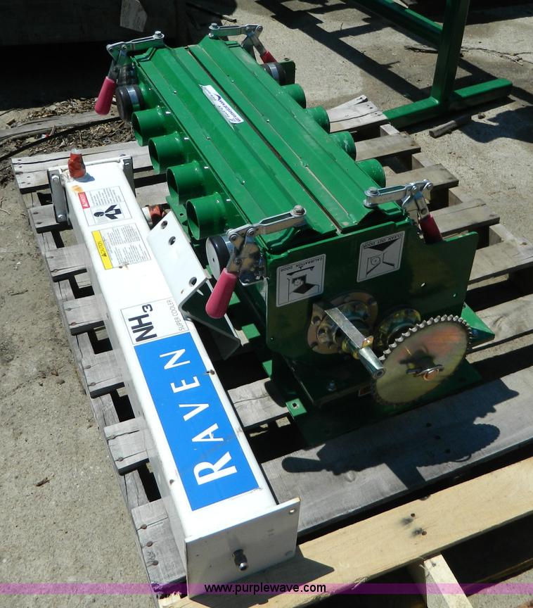 image for item AD9773 Raven NH3 super cooler seed delivery manifold