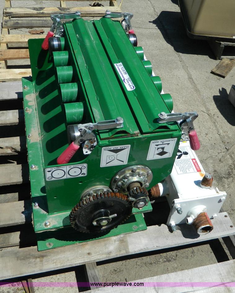 image for item AD9773 Raven NH3 super cooler seed delivery manifold