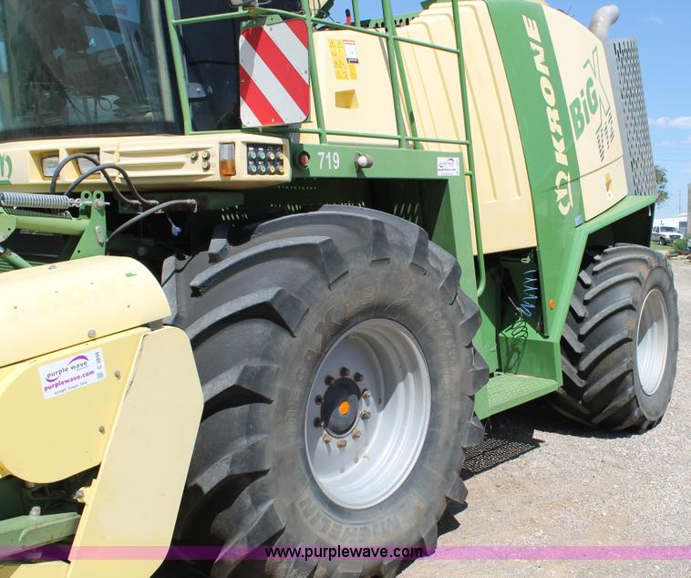 image for item C3893 2007 Krone Big X V12 forage harvester