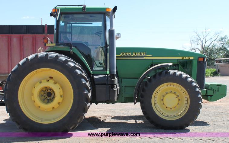 image for item C3895 2000 John Deere 8410 MFWD tractor