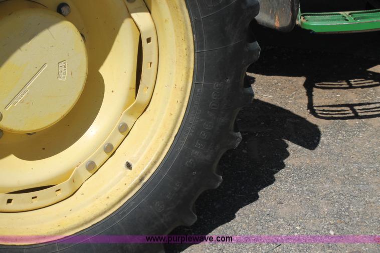 image for item C3895 2000 John Deere 8410 MFWD tractor