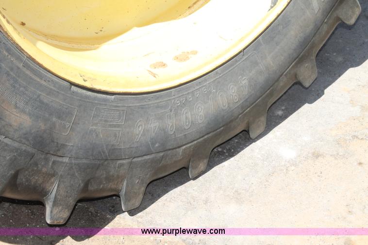 image for item C3895 2000 John Deere 8410 MFWD tractor