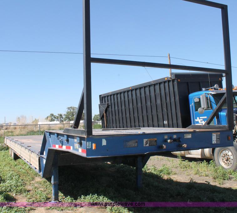 image for item C3903 2000 Wilson 4860T MUV-All trailer