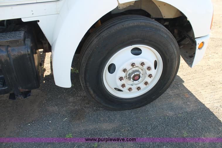 image for item C3904 1997 Kenworth T300 fuel truck