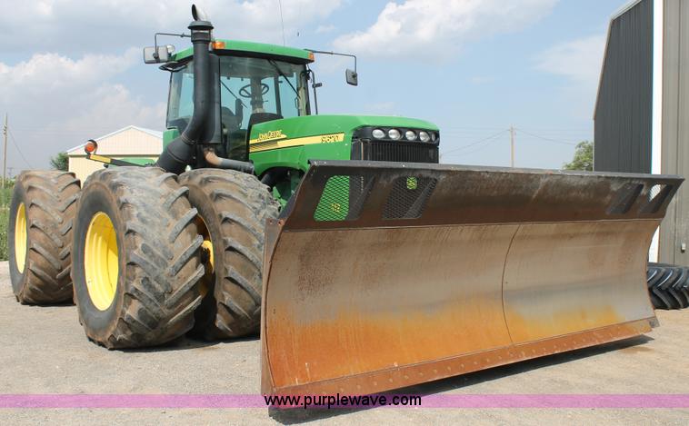 image for item C3906 2005 John Deere 9620 4WD tractor